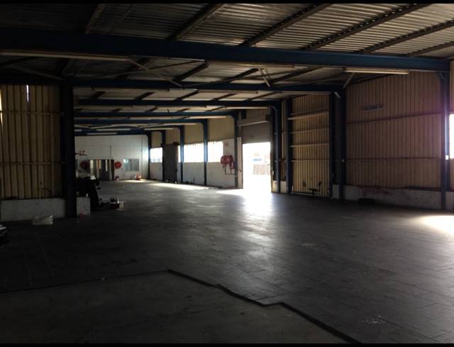 1,020M² FACTORY TO LET IN AIRPORT INDUSTRIA